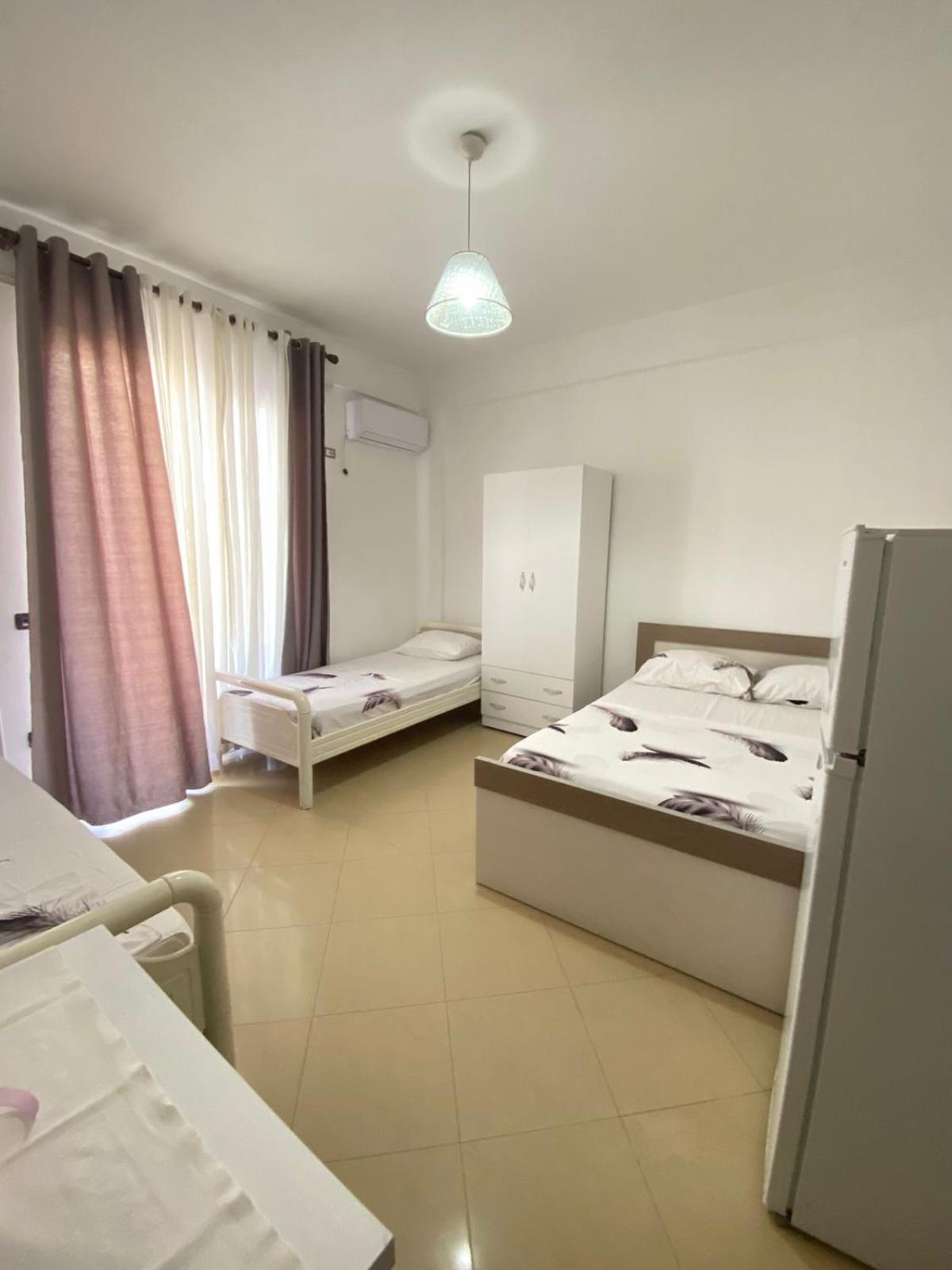 Marra'S Rooms Durrës Eksteriør billede